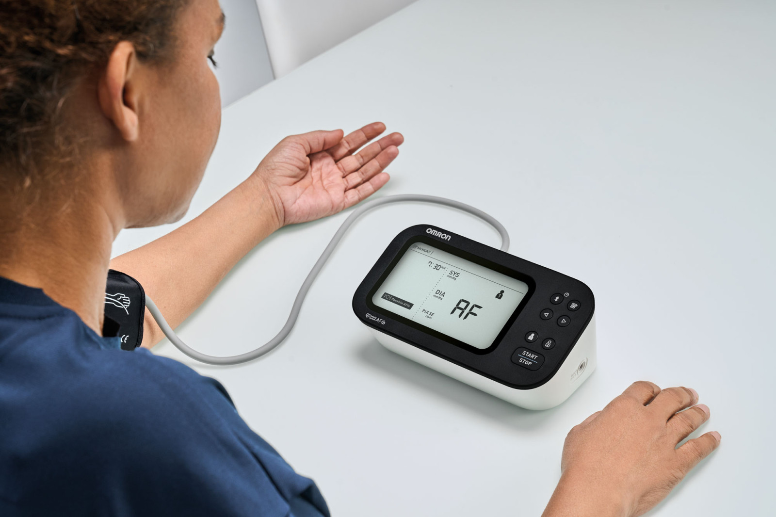 OMRON 7 Series Blood Pressure Monitor - Lifestyle | OMRON Healthcare